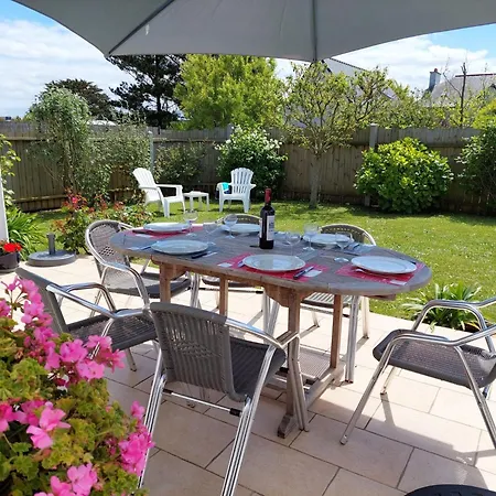 Holiday Home, Plouneour Plages Σπίτι διακοπών *